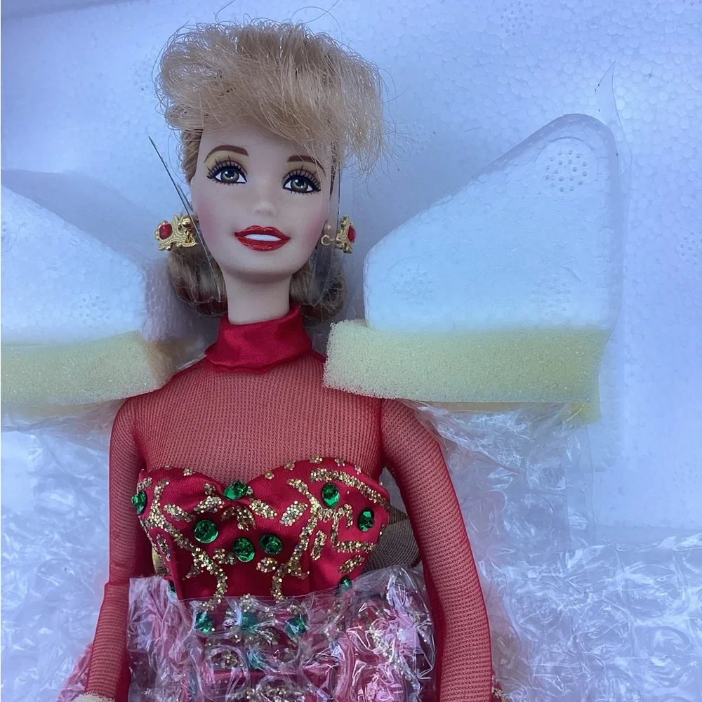 Holiday Gift Porcelain Barbie Collection #20128 Doll 1998 New in Box Christmas